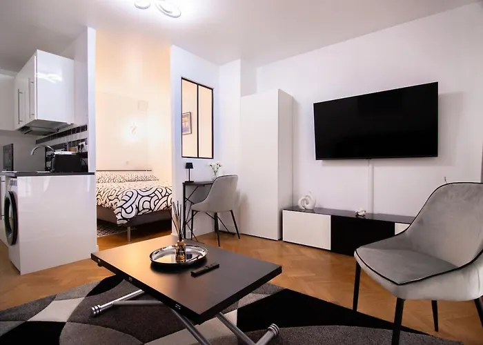 Elegante Evasion Dans Le Vibrant 11e Arrondissement - Longue Duree