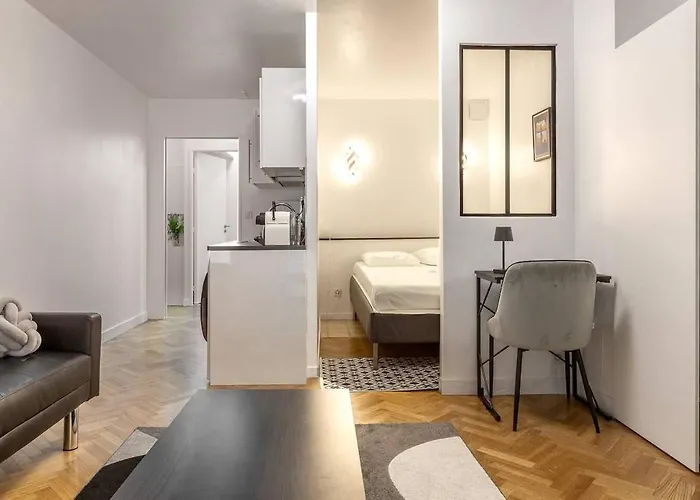 Апартаменты Elegante Evasion Dans Le Vibrant 11e Arrondissement - Longue Duree Париж