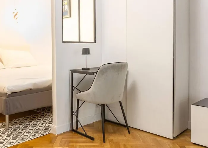 Elegante Evasion Dans Le Vibrant 11e Arrondissement - Longue Duree * Париж