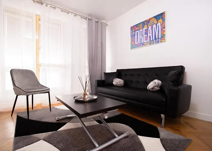 Apartmán Elegante Evasion Dans Le Vibrant 11e Arrondissement - Longue Duree